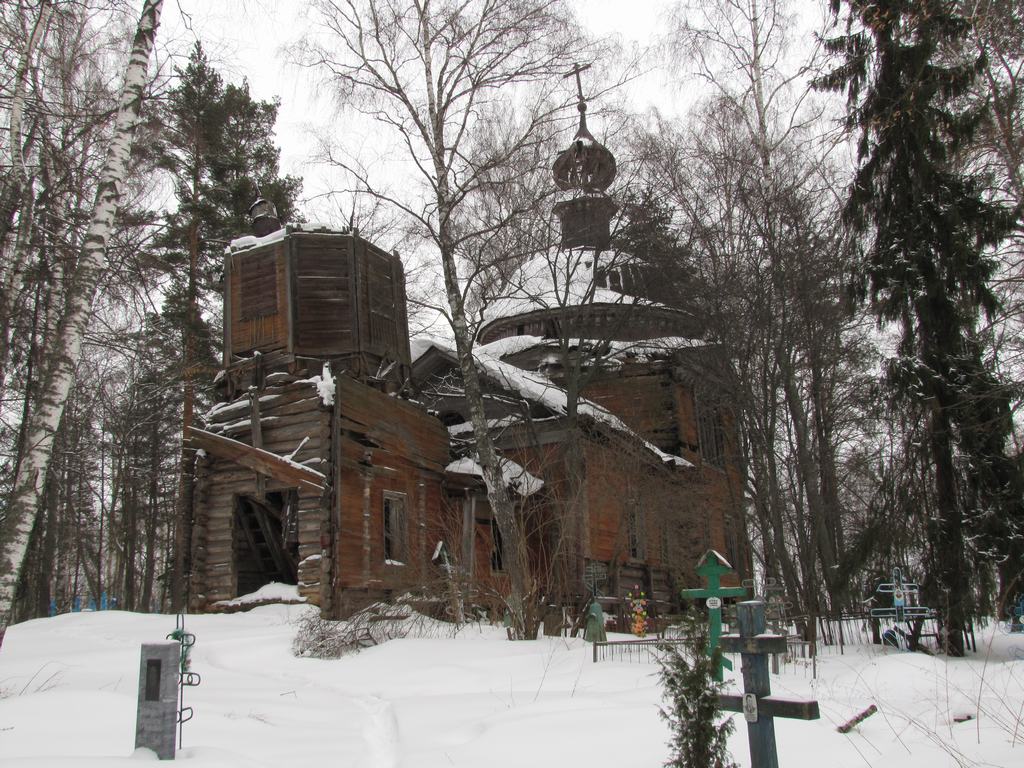 Церковь св. Николая Чудотворца в деревне Богомолово 